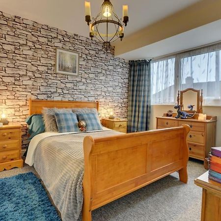 Hagrid'S Hut Apartment Watford  Bagian luar foto