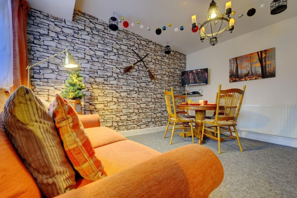 Hagrid'S Hut Apartment Watford  Bagian luar foto